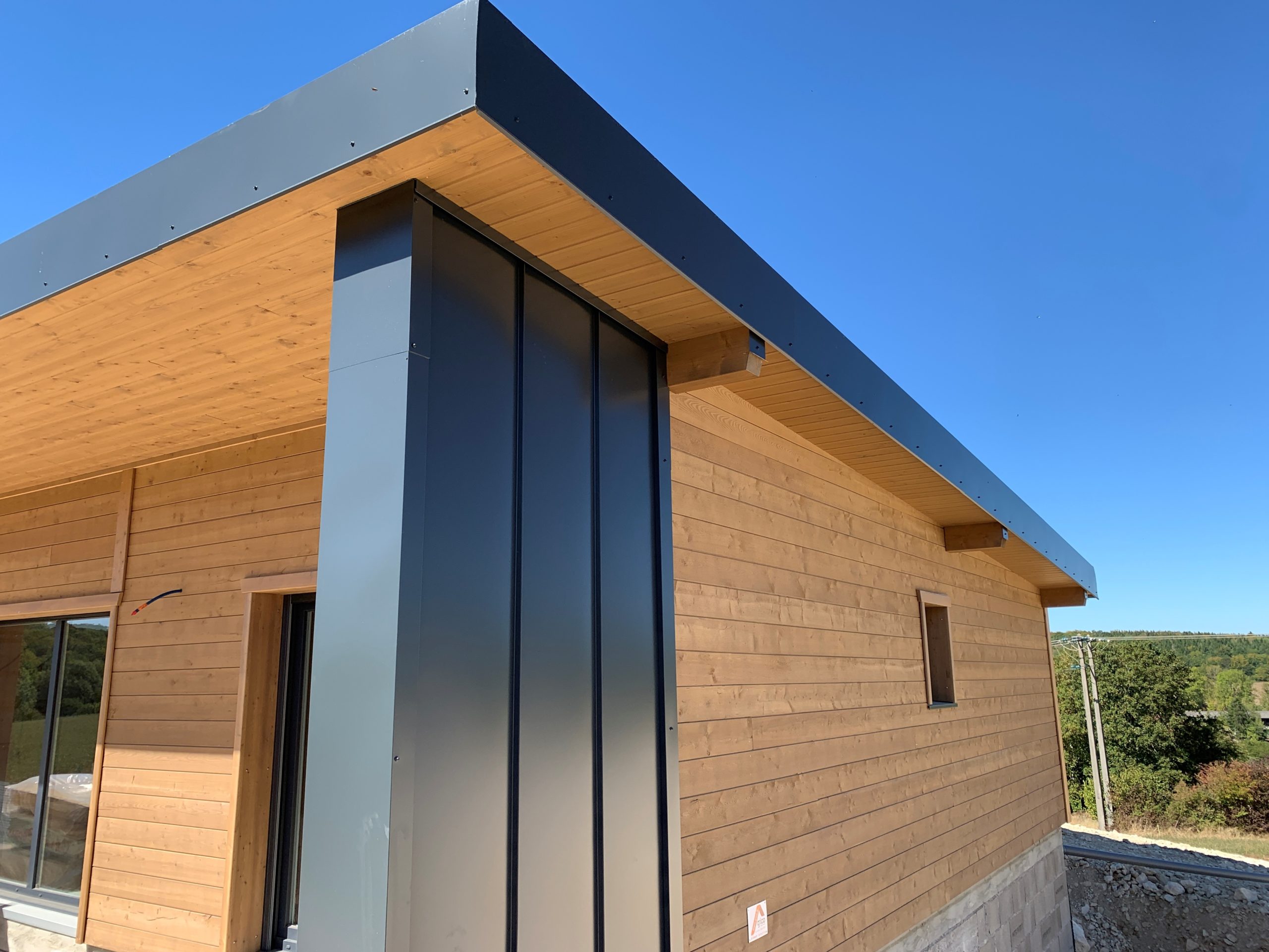 Maisons et chalets bois GICO Constructions Vosges - Maison osstaure bois en montage