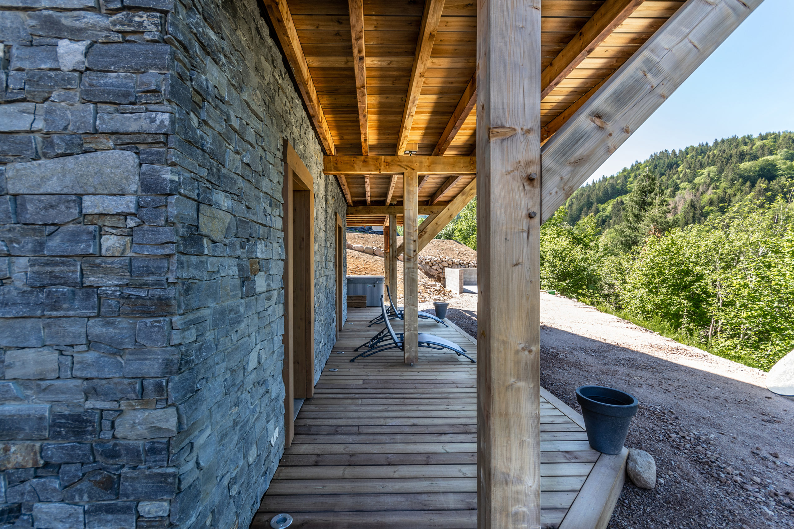 Maisons et chalets bois GICO Constructions Vosges - Ossature pierre bois2